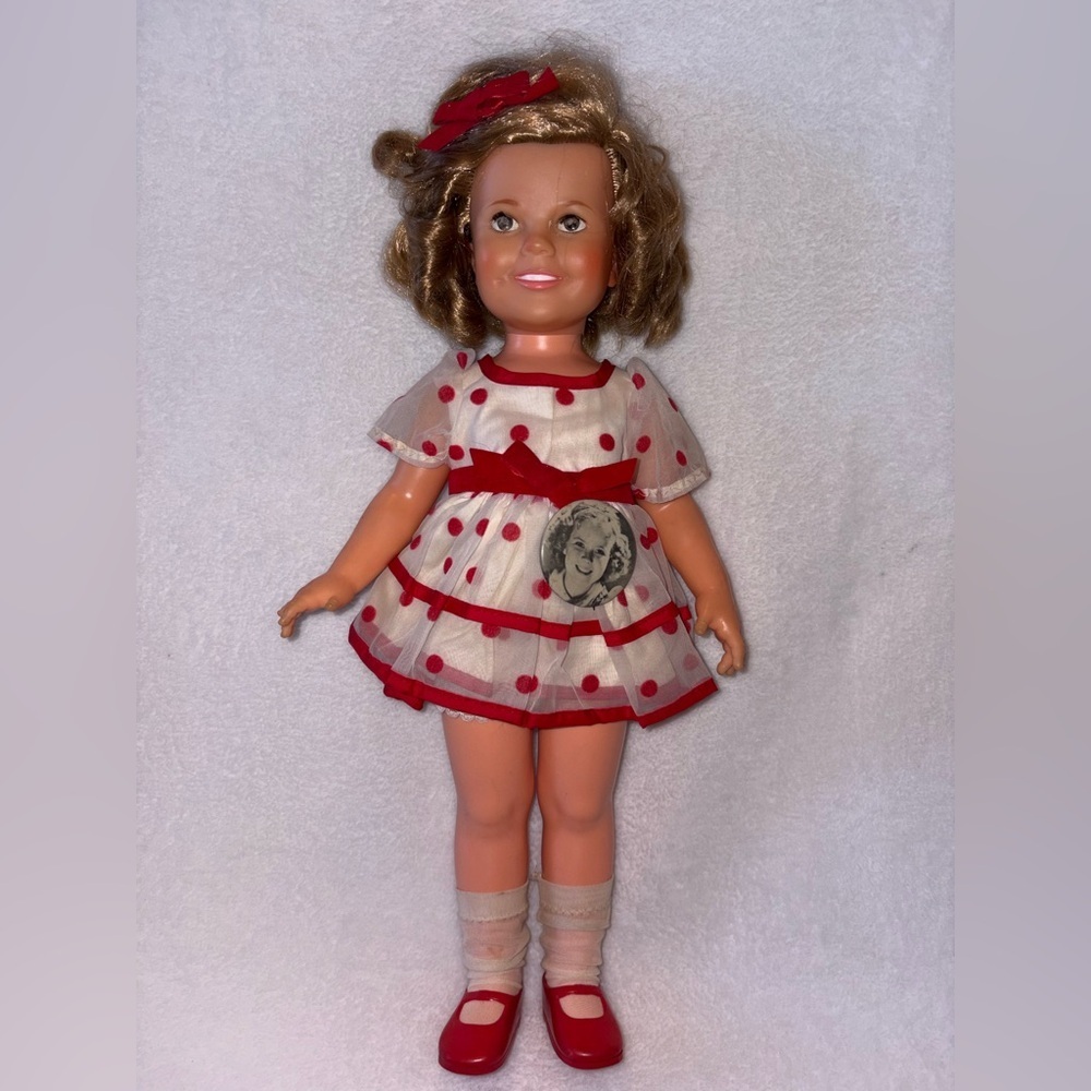 VINTAGE 1972 Ideal Shirley Temple Doll & 1930’s Button ALL ORIGINAL CLOTHES